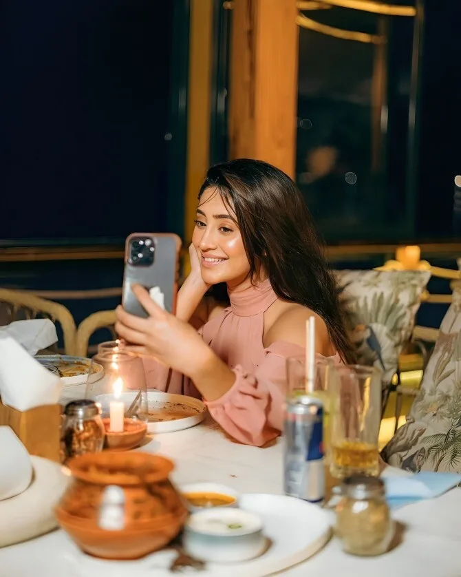 shivangi joshi instagram picuki